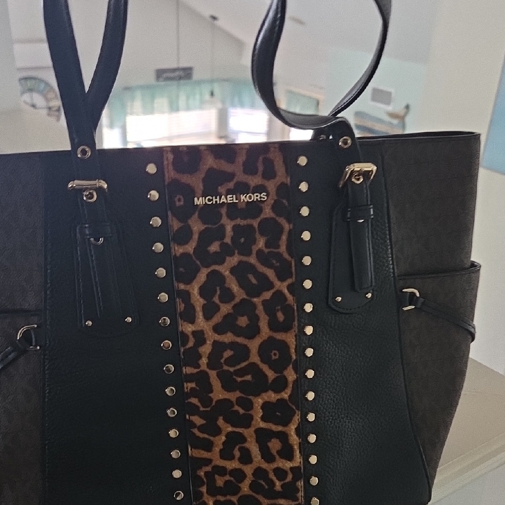 Michael Kors Black and Brown Leopard Tote